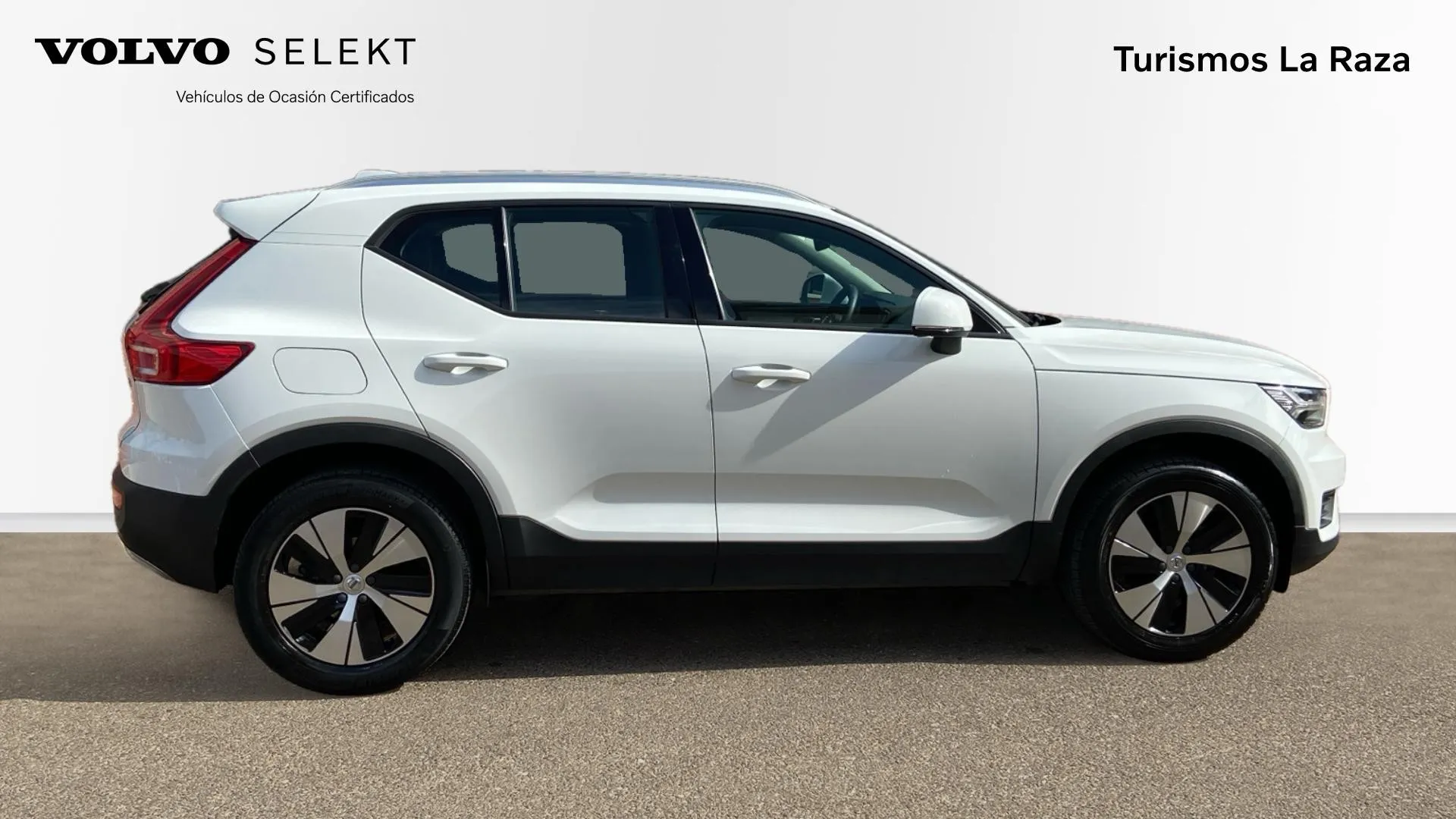 Imagen de VOLVO XC40