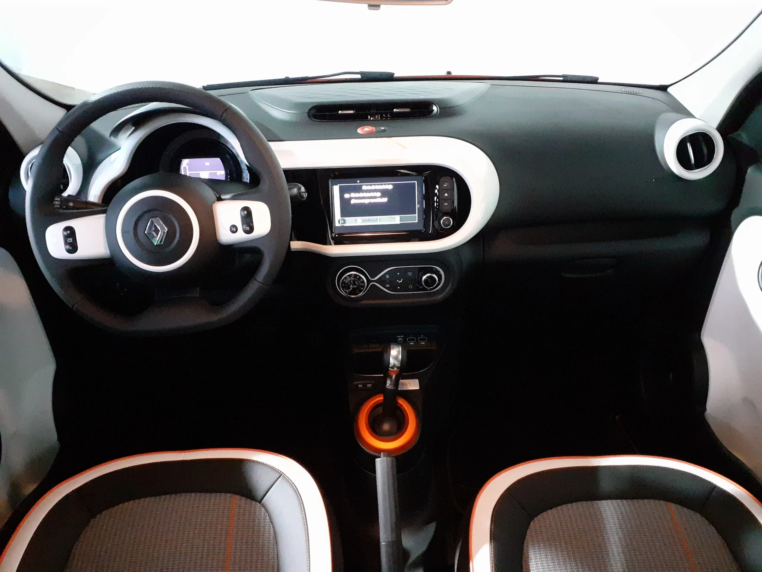 Imagen de RENAULT TWINGO