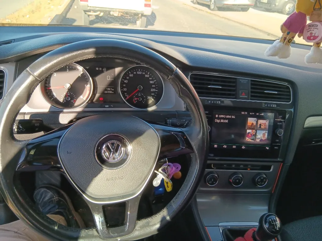 Imagen de VOLKSWAGEN GOLF